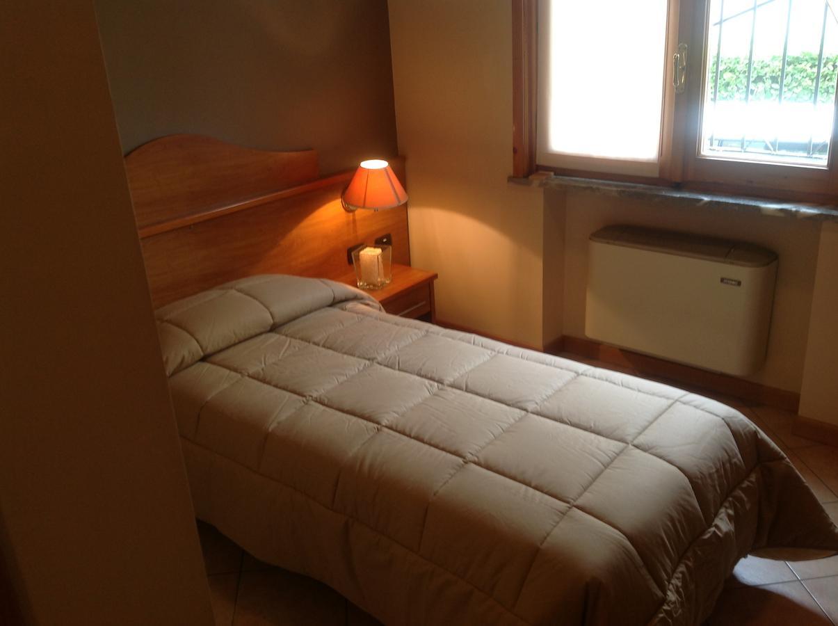 Hotel Trattoria Contini Sorbolo Екстер'єр фото