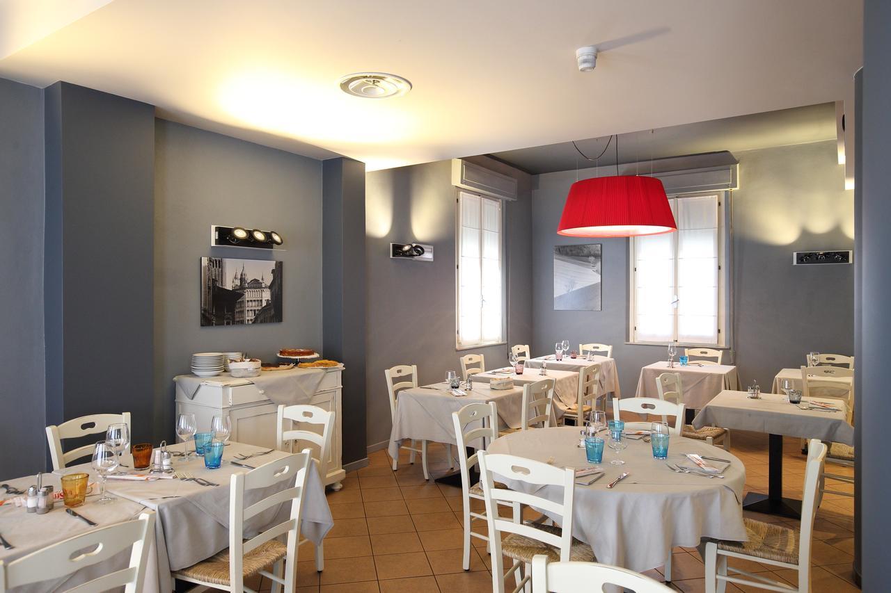 Hotel Trattoria Contini Sorbolo Екстер'єр фото